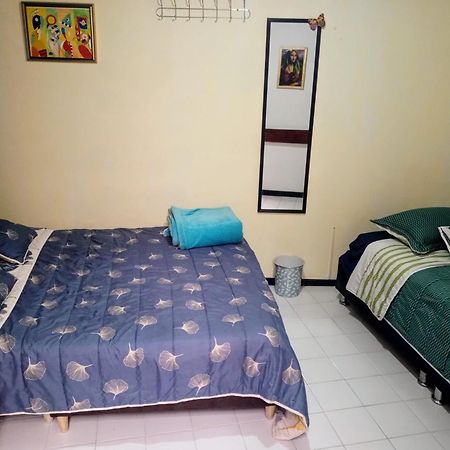 בוגוטה Hostal Casale Usaquen מראה חיצוני תמונה