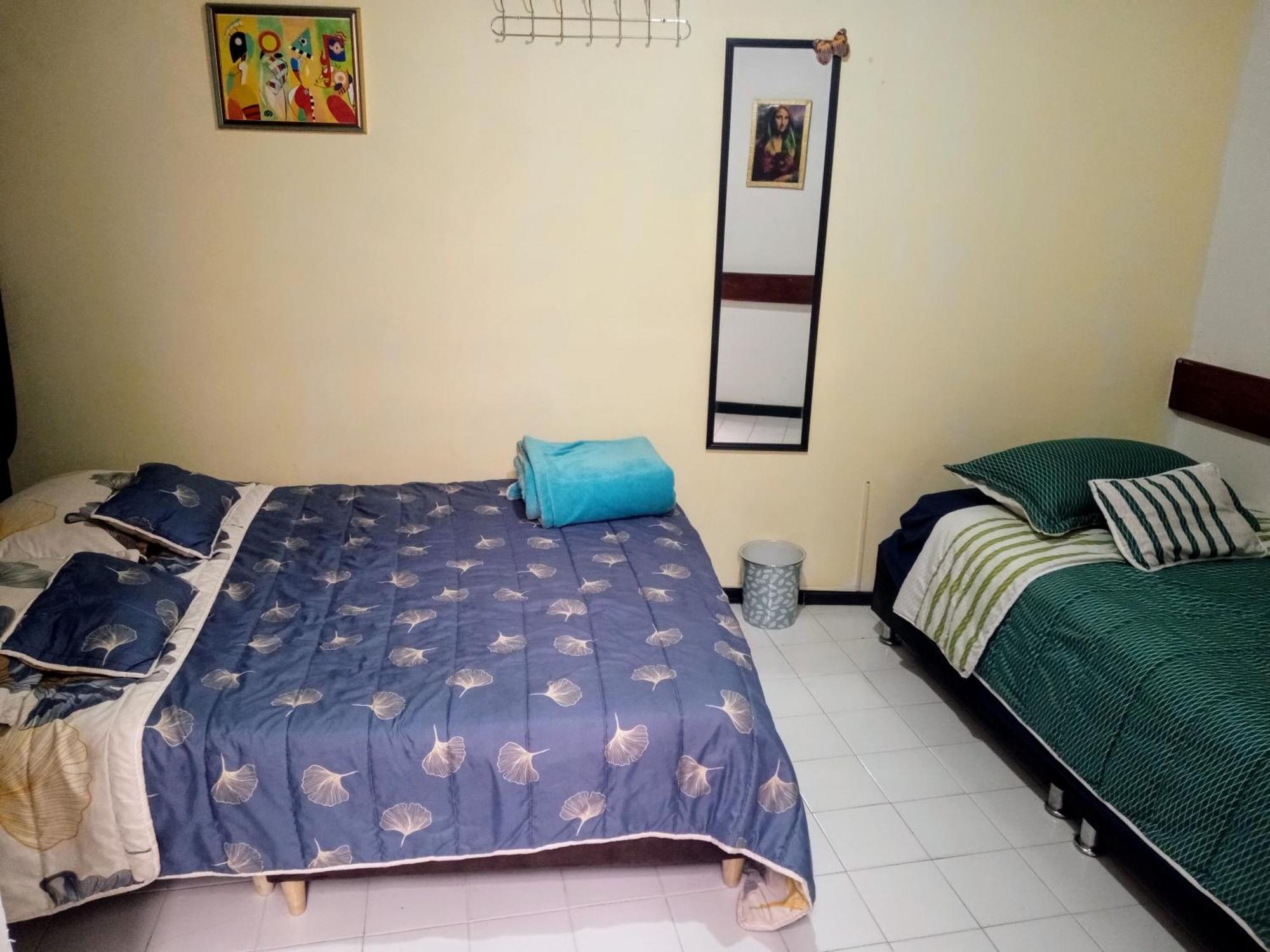 בוגוטה Hostal Casale Usaquen מראה חיצוני תמונה